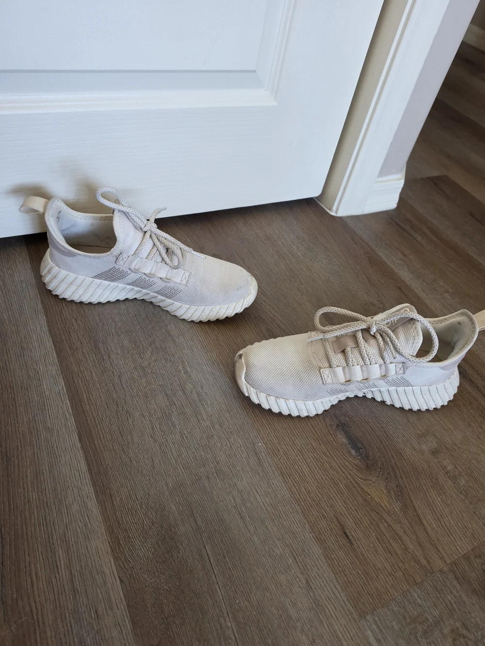 Adidas Women's Cloudfoam White Lace-Up Sneakers